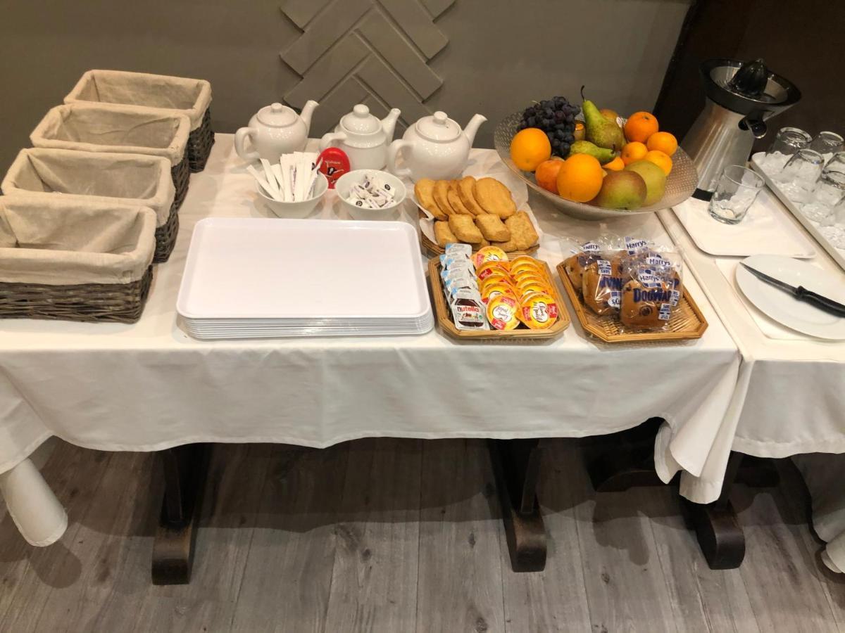 Armentières Hotel Joly מראה חיצוני תמונה