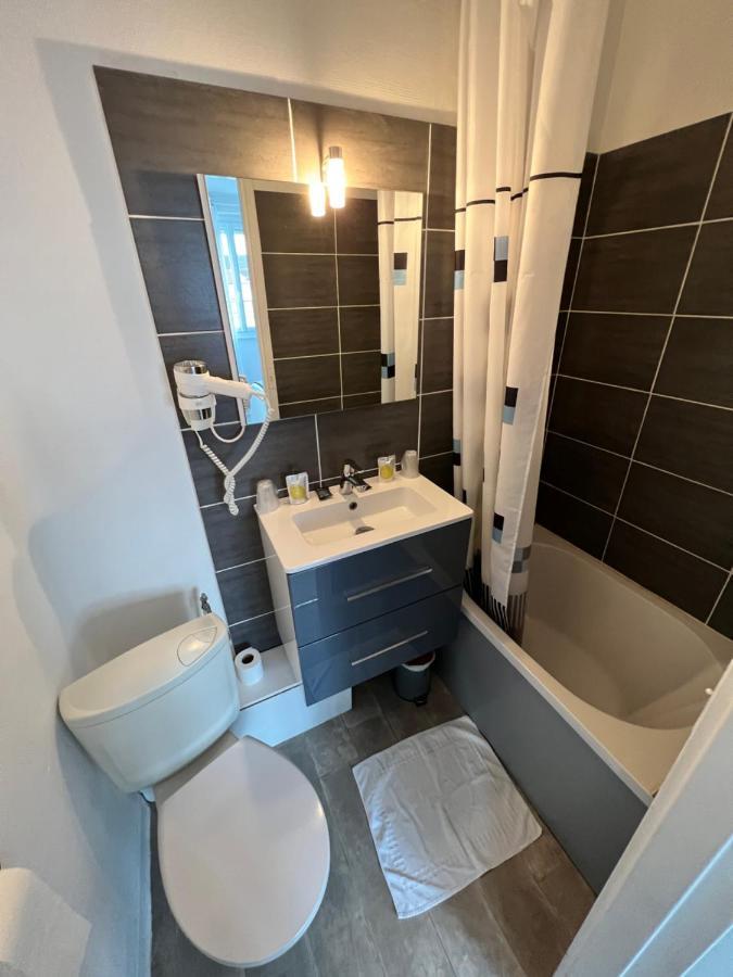 Armentières Hotel Joly מראה חיצוני תמונה