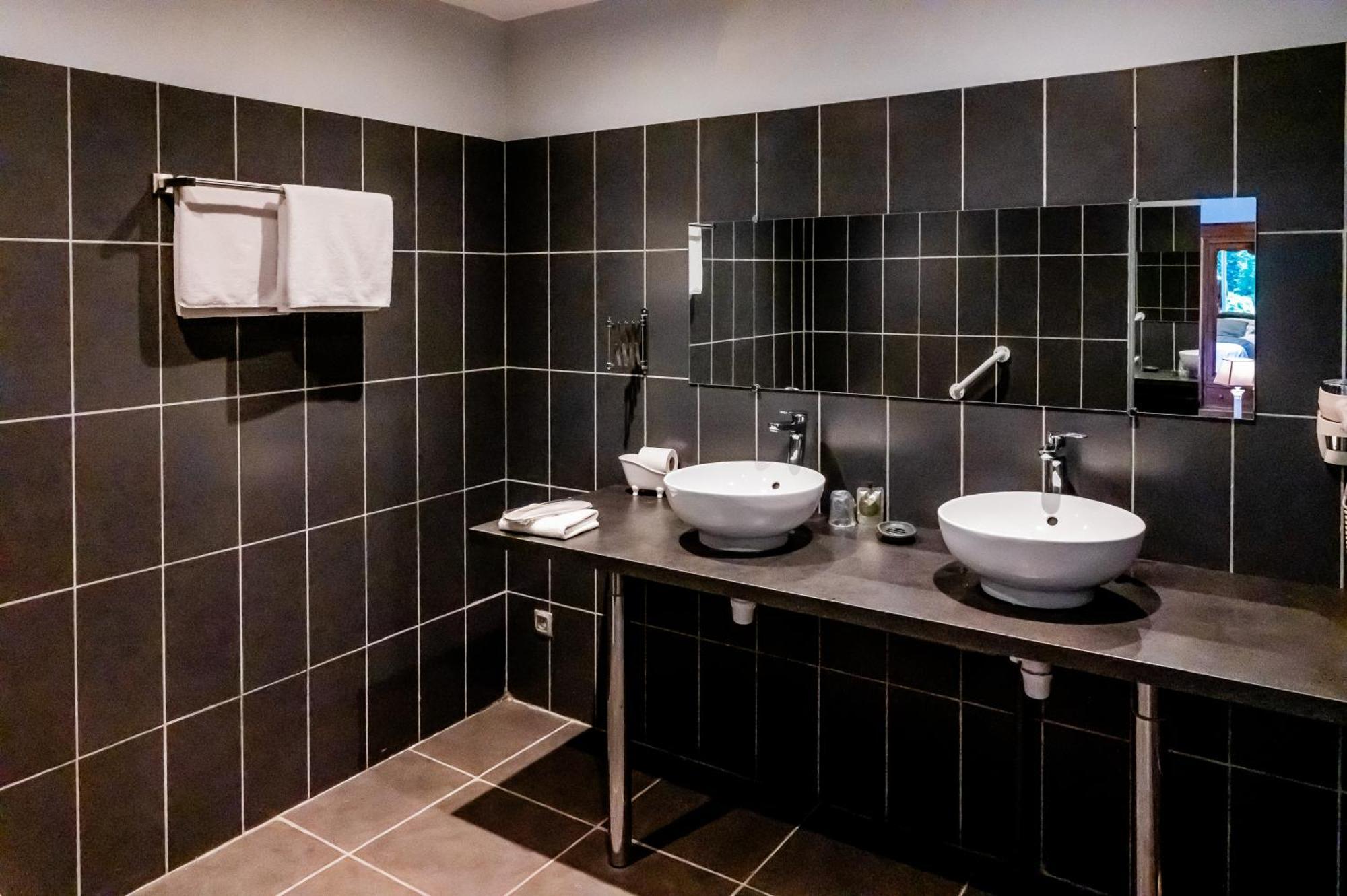Armentières Hotel Joly מראה חיצוני תמונה