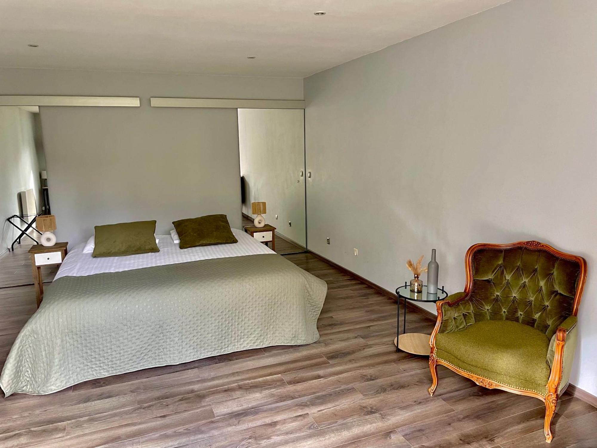 Armentières Hotel Joly מראה חיצוני תמונה